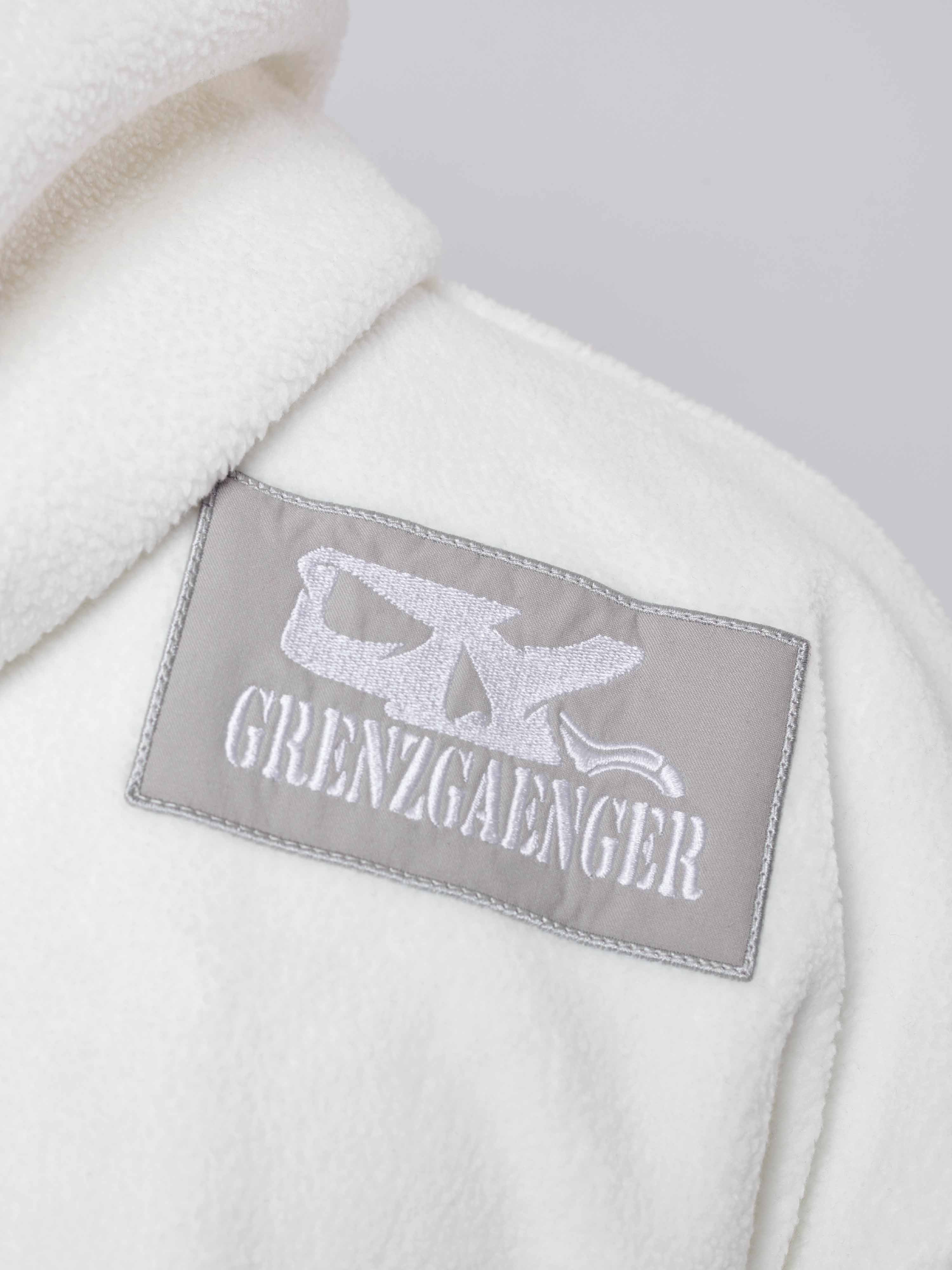 Sherpa Hoodie White - Image 5
